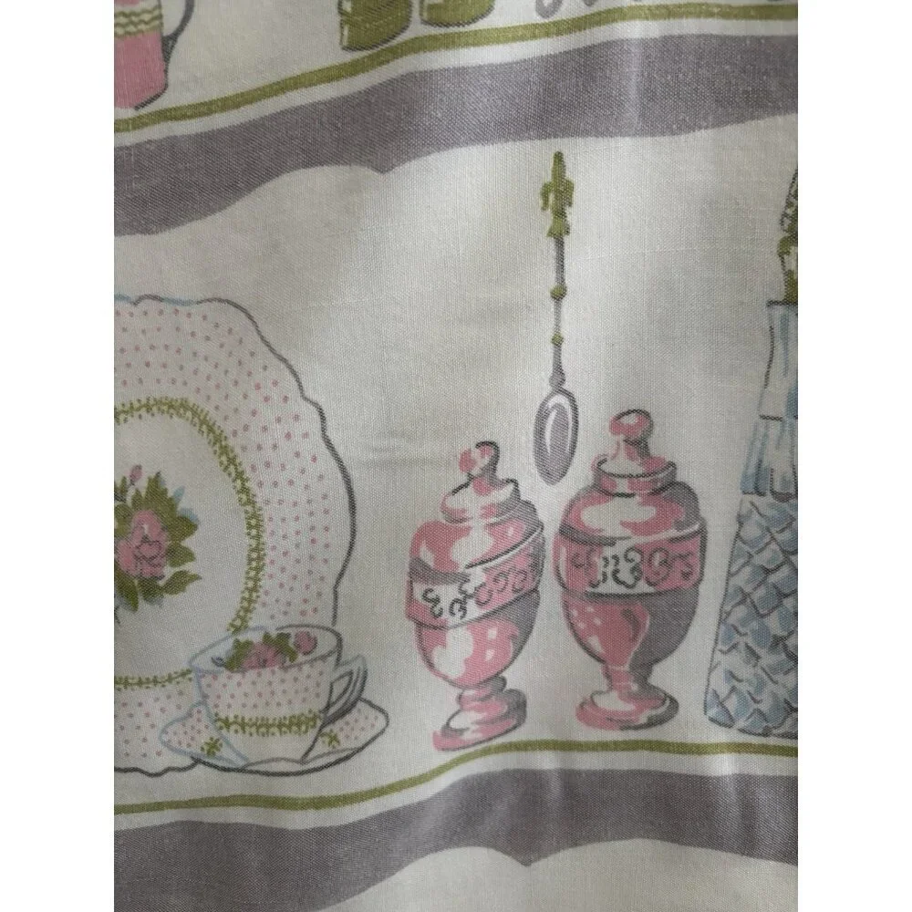 Vintage MCM Rooster Hen On Nest Pink Purple Country Tablecloth Square